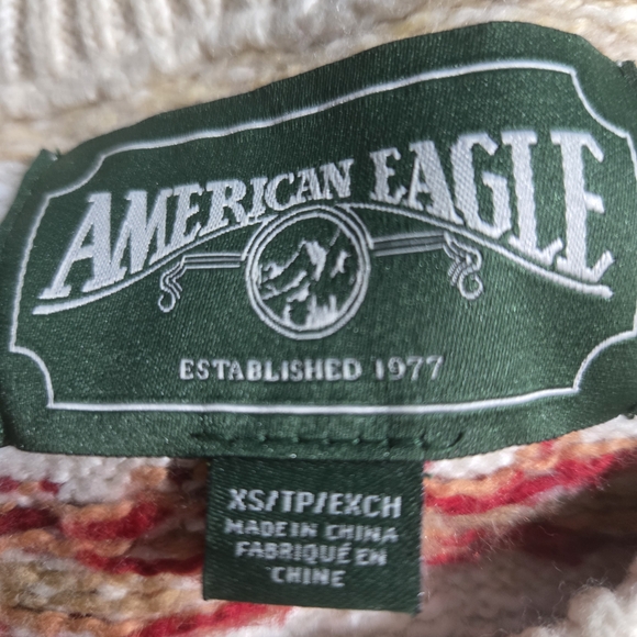 American Eagle Cream Fair Isle Wool-Blend Pullover with Red and Tan Accents. - Picture 2 of 3